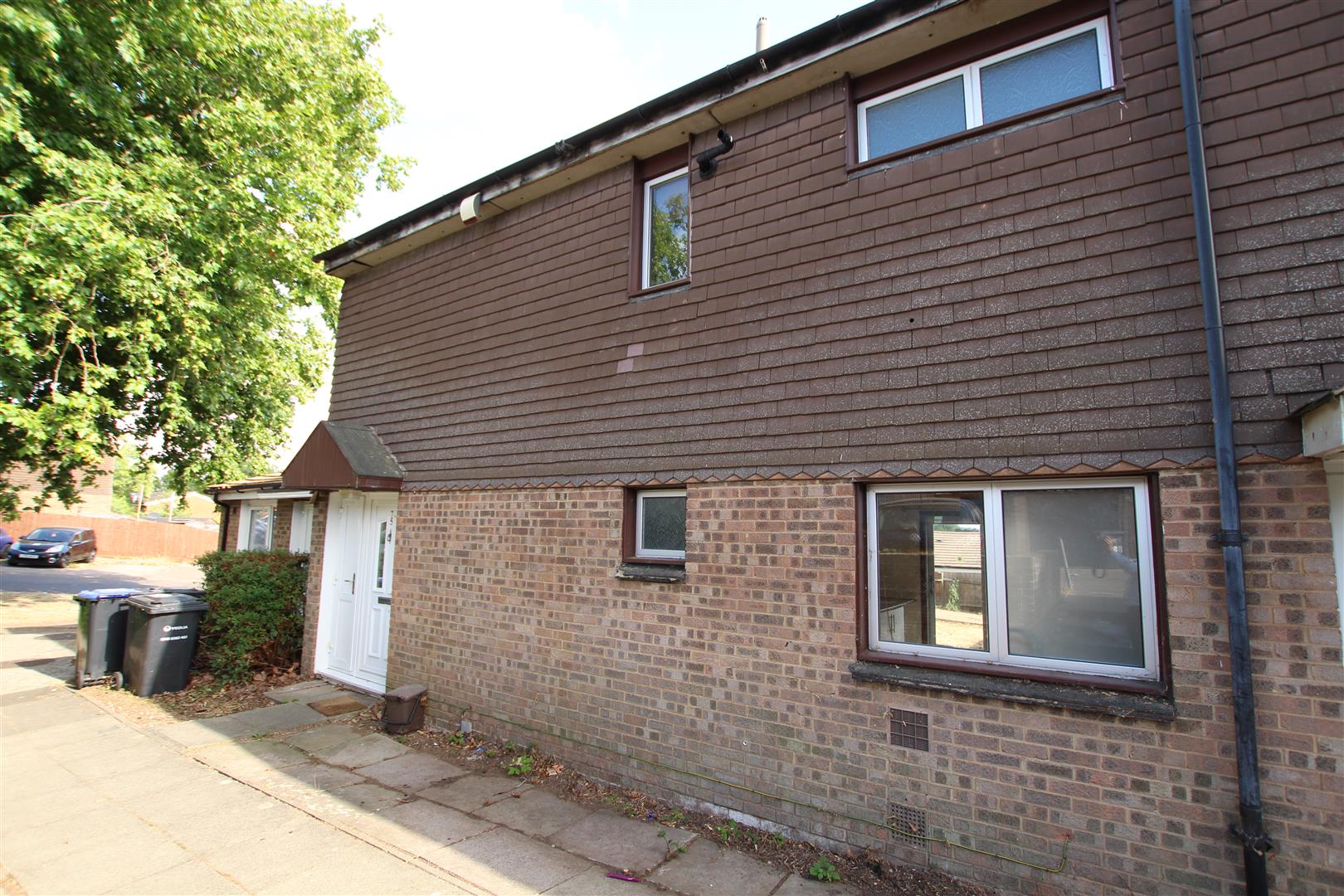 House Drywell Court in Northampton