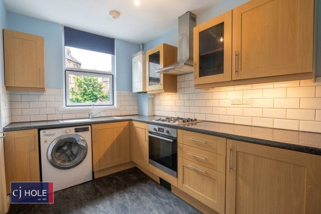Flat Hotwell Road in Bristol