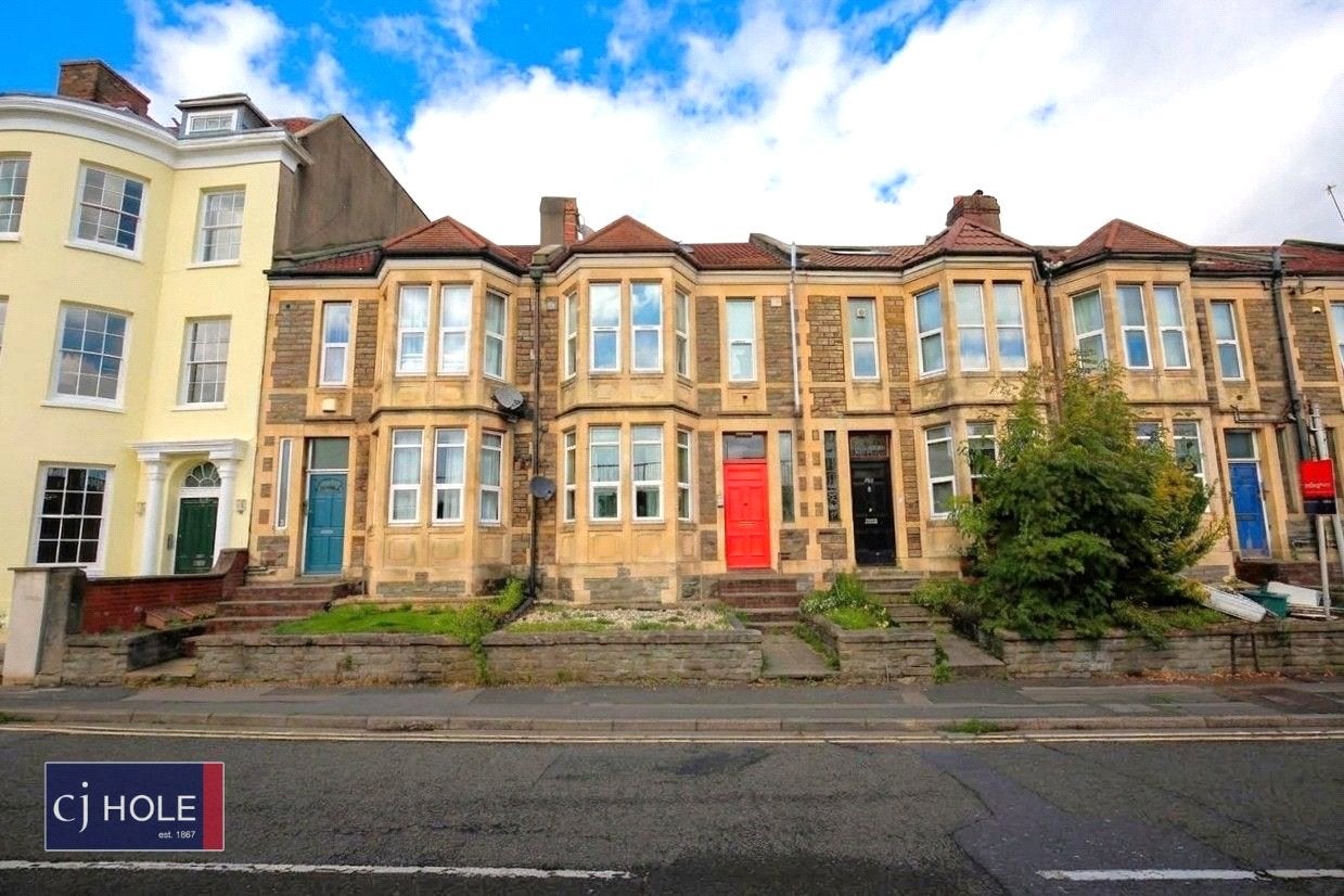 Flat Hotwell Road in Bristol