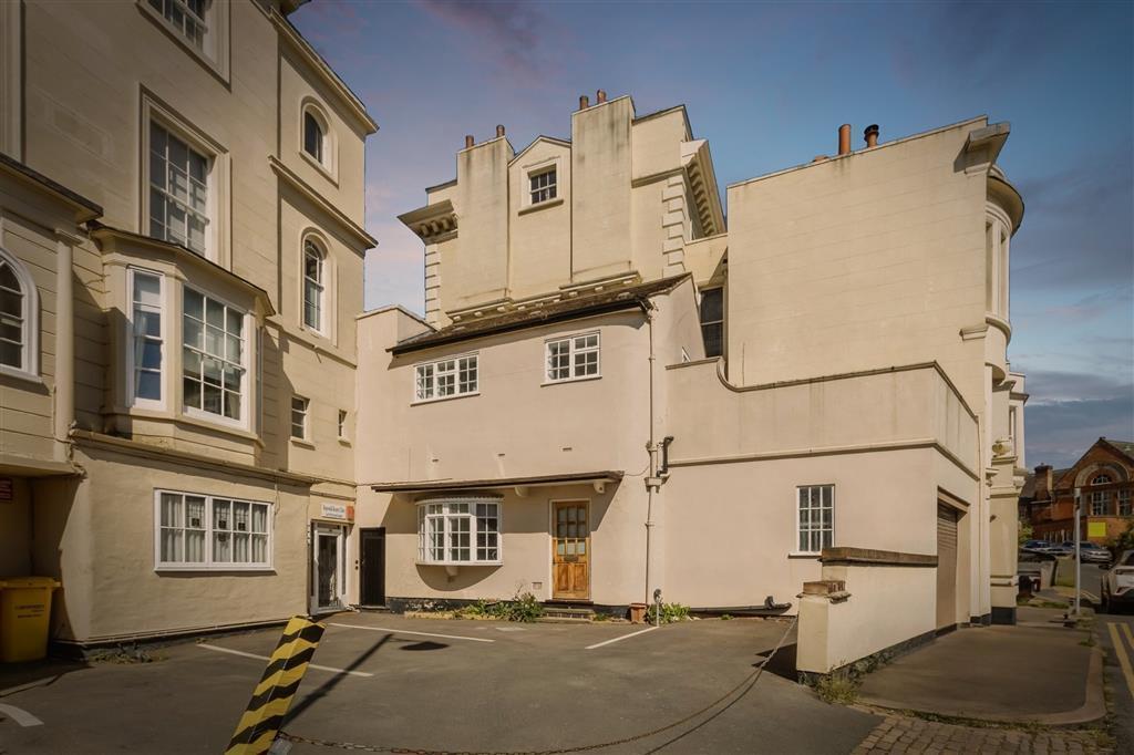 Flat The Ropewalk in Nottingham