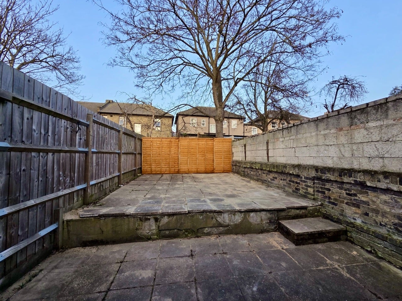 Flat Northbrook Road in Greater London