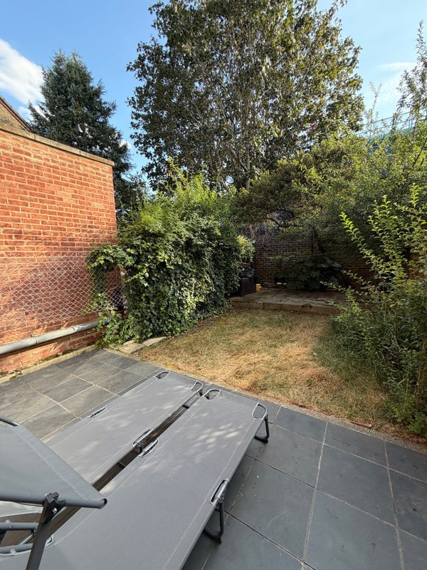 Room Sussex Way in Greater London