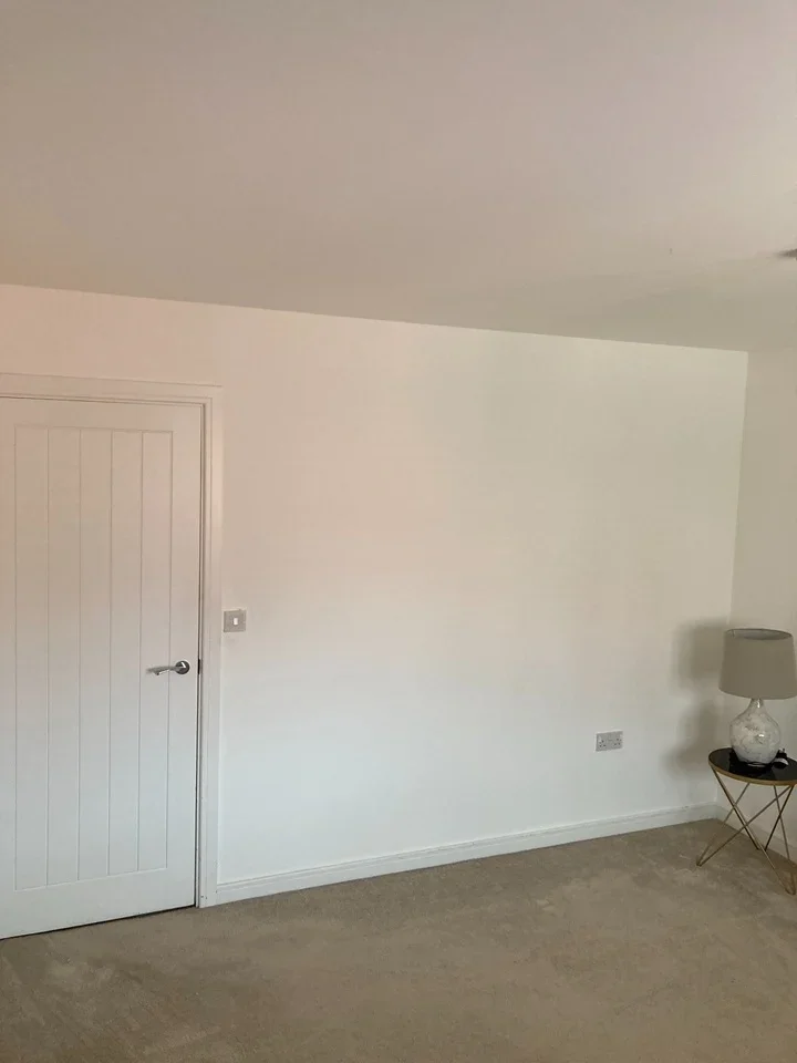 Room Hawthorn Way in Wealden