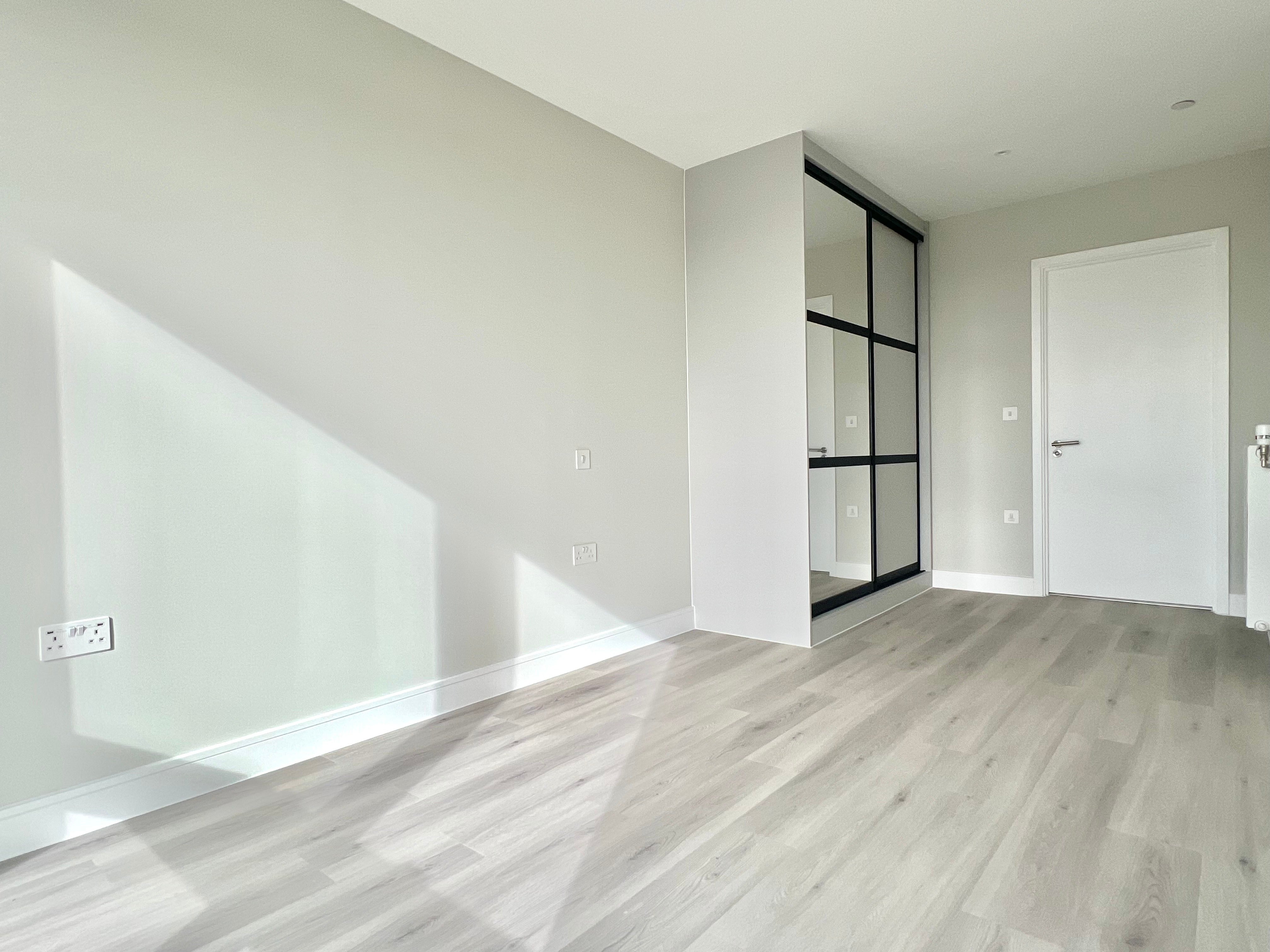 Flat Morden Road in Greater London