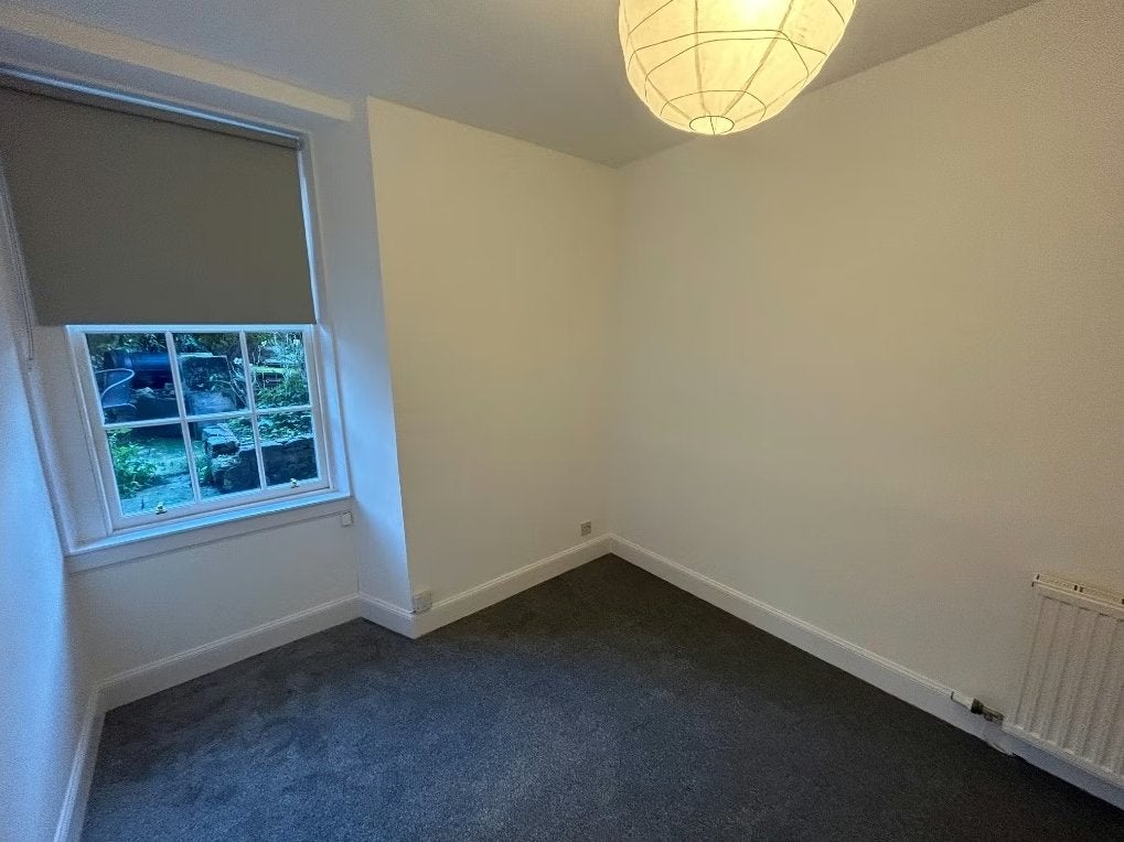 Flat Manor Place in City of Edinburgh