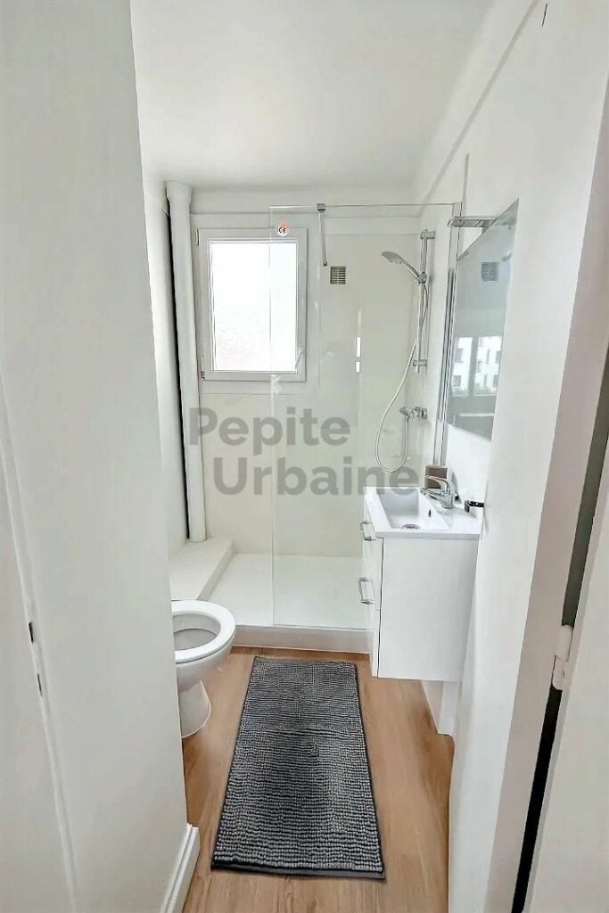 Flat Rue Fourcroy in Nantes