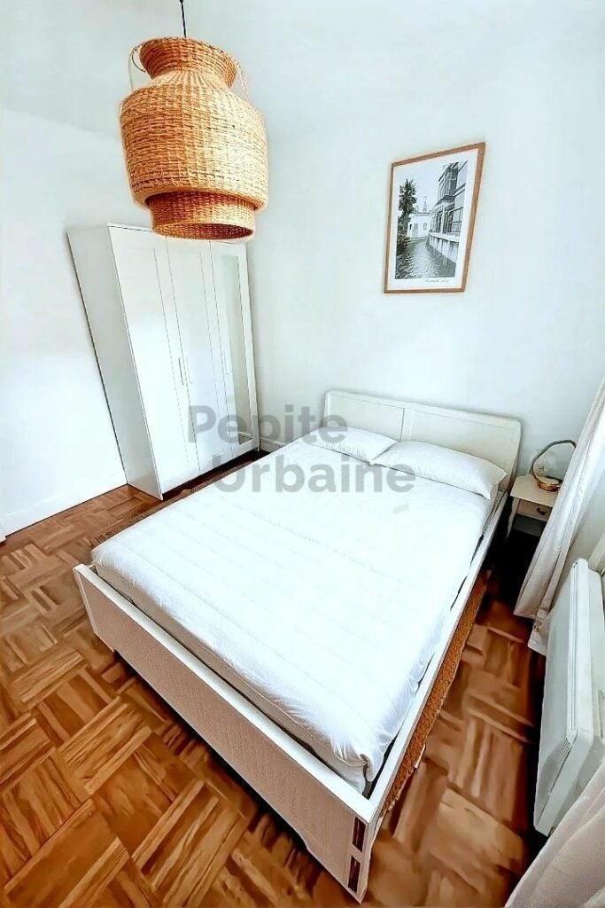 Flat Rue Fourcroy in Nantes
