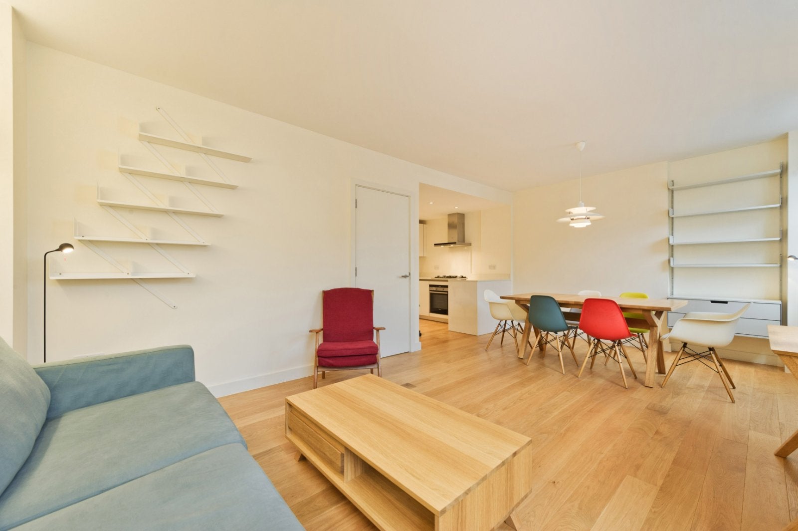 Flat Charlotte Street in Greater London