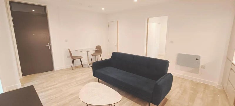 Room Hartley Road in Nottingham