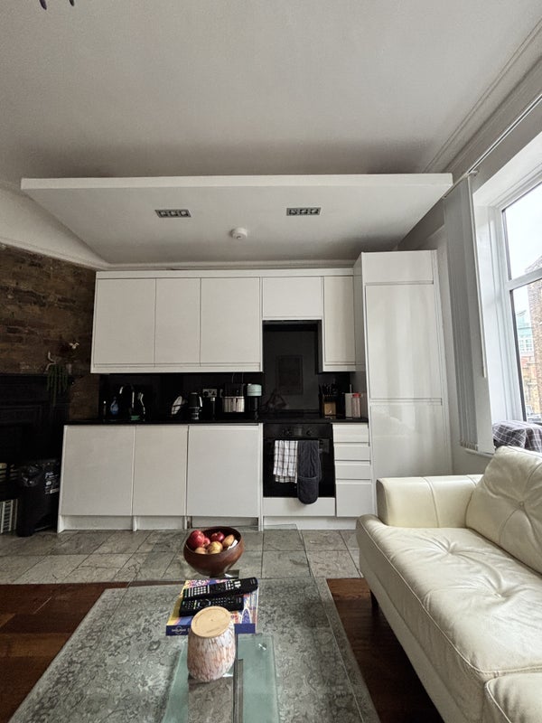 Room Lawn Lane in Greater London