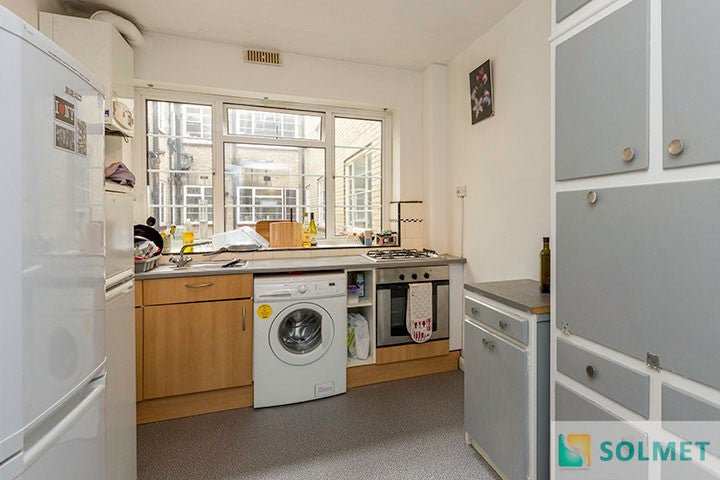Flat Willesden Lane in Greater London