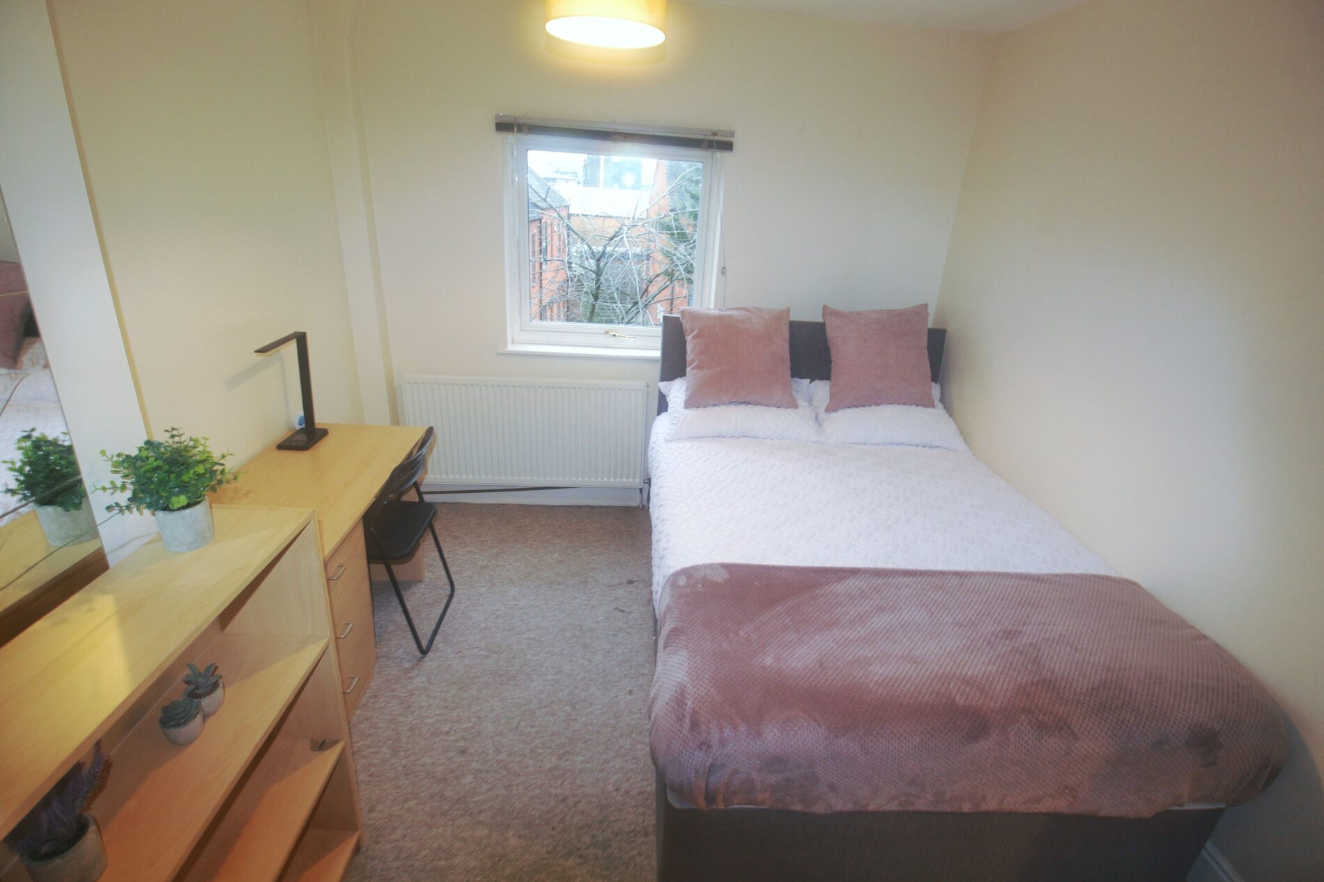 Room Newland Street West in Lincoln