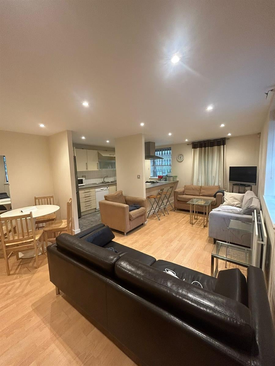 House Rossmore Road in City of Westminster