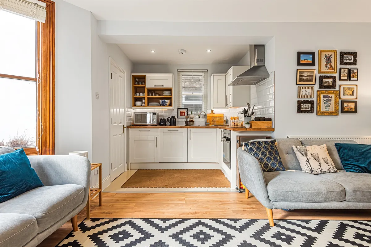 Flat The Grove in Greater London