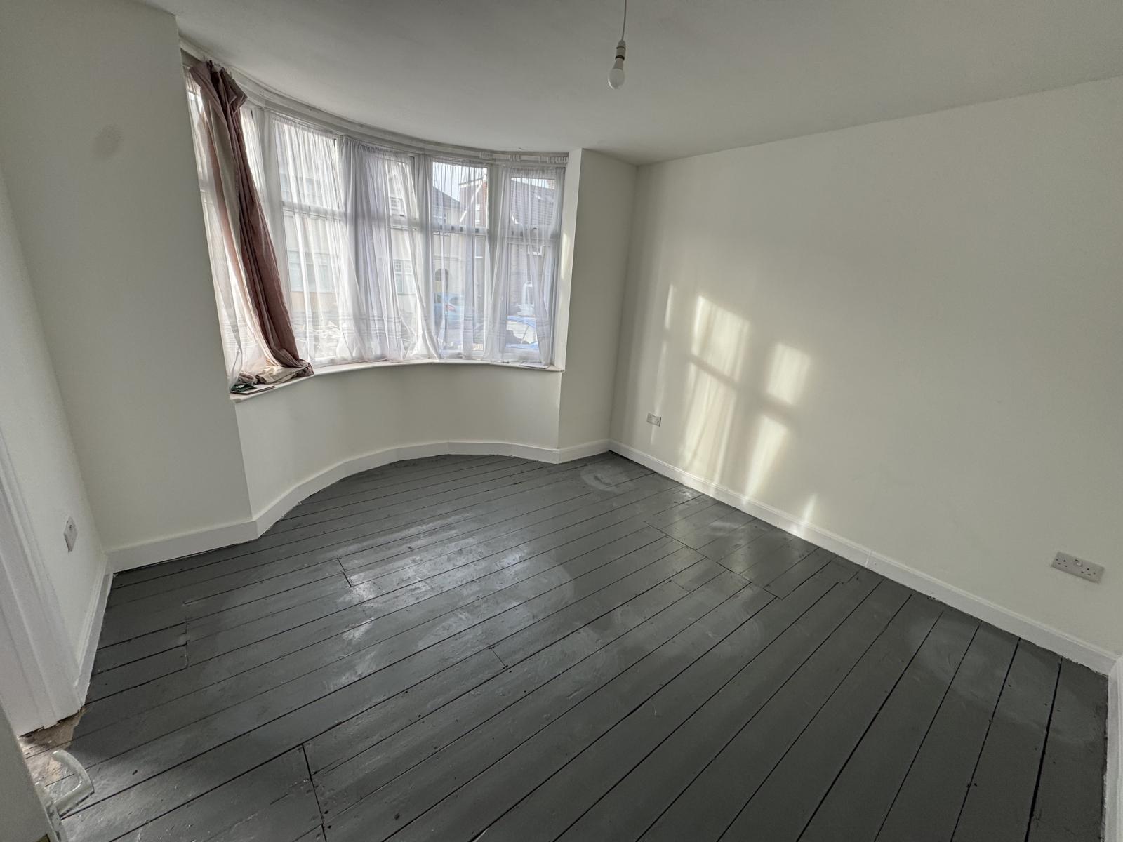 House Alpha Road in Greater London