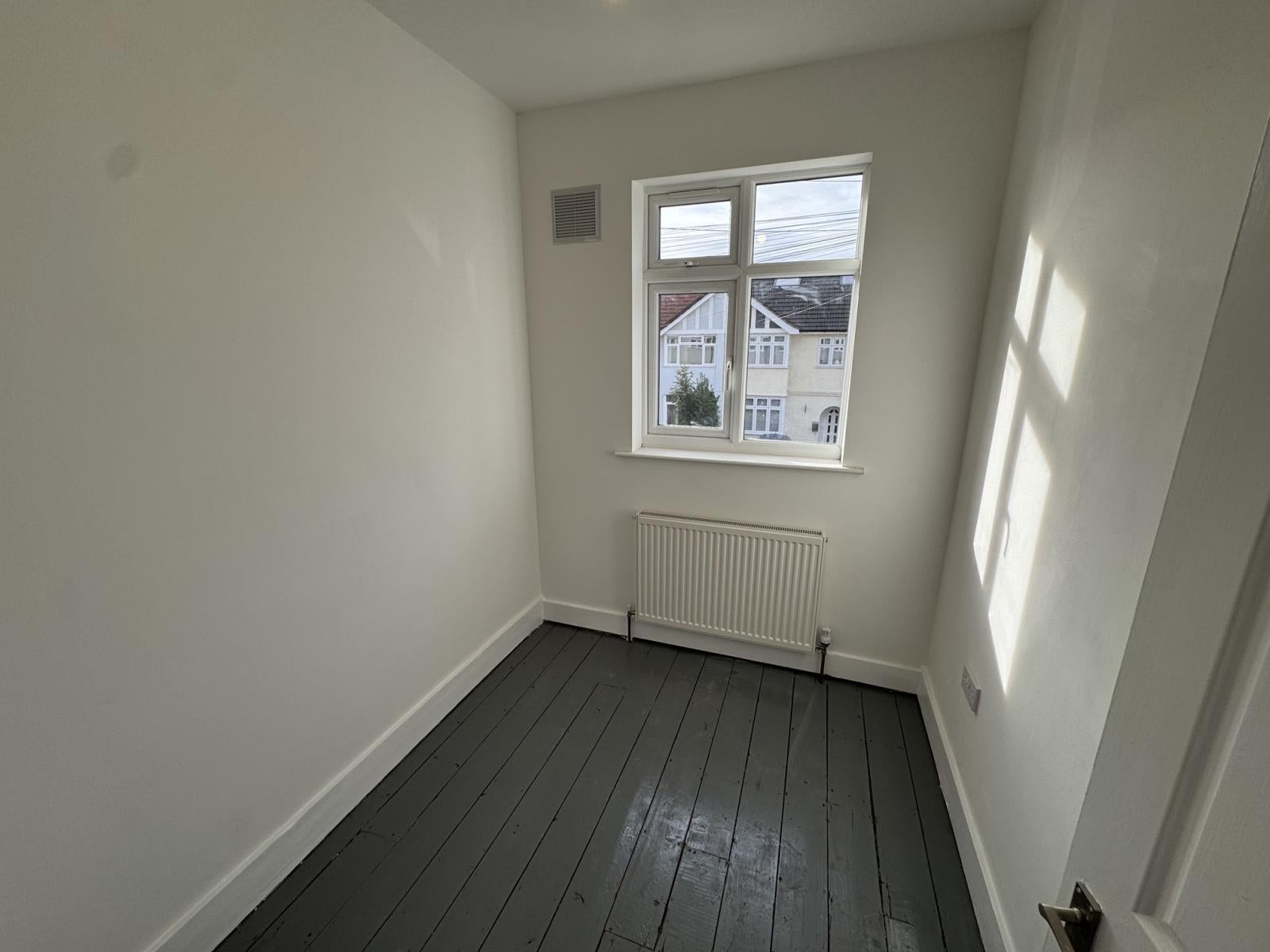 House Alpha Road in Greater London