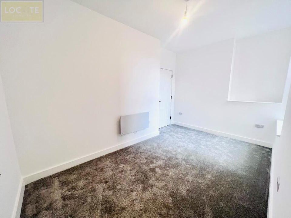 Flat Crofts Bank Road in Trafford