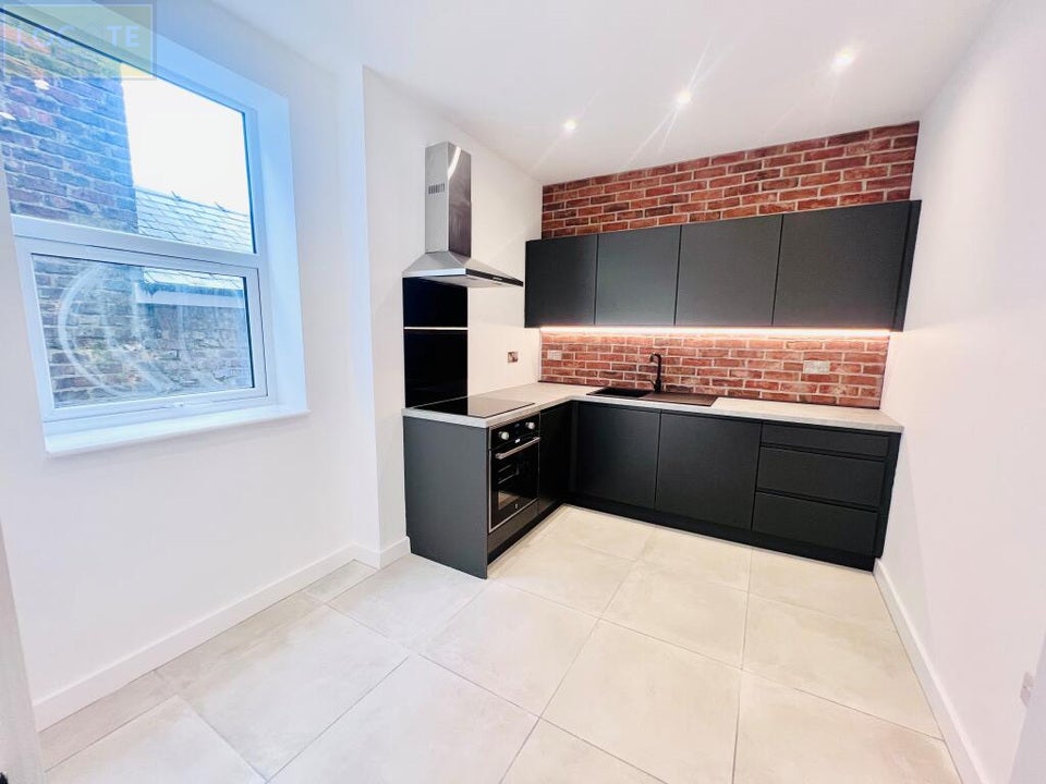 Flat Crofts Bank Road in Trafford
