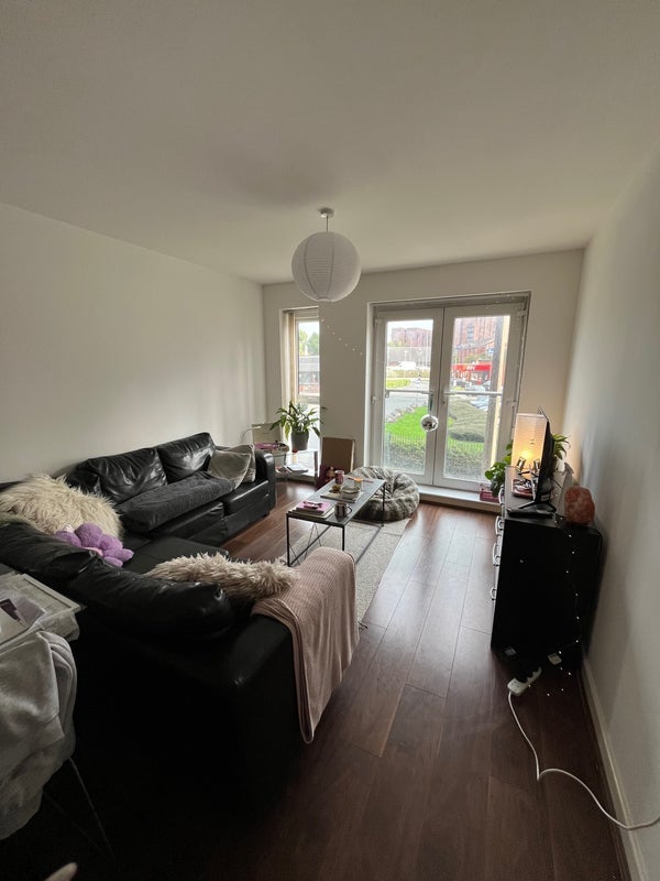 Flat Derwent Street in Salford