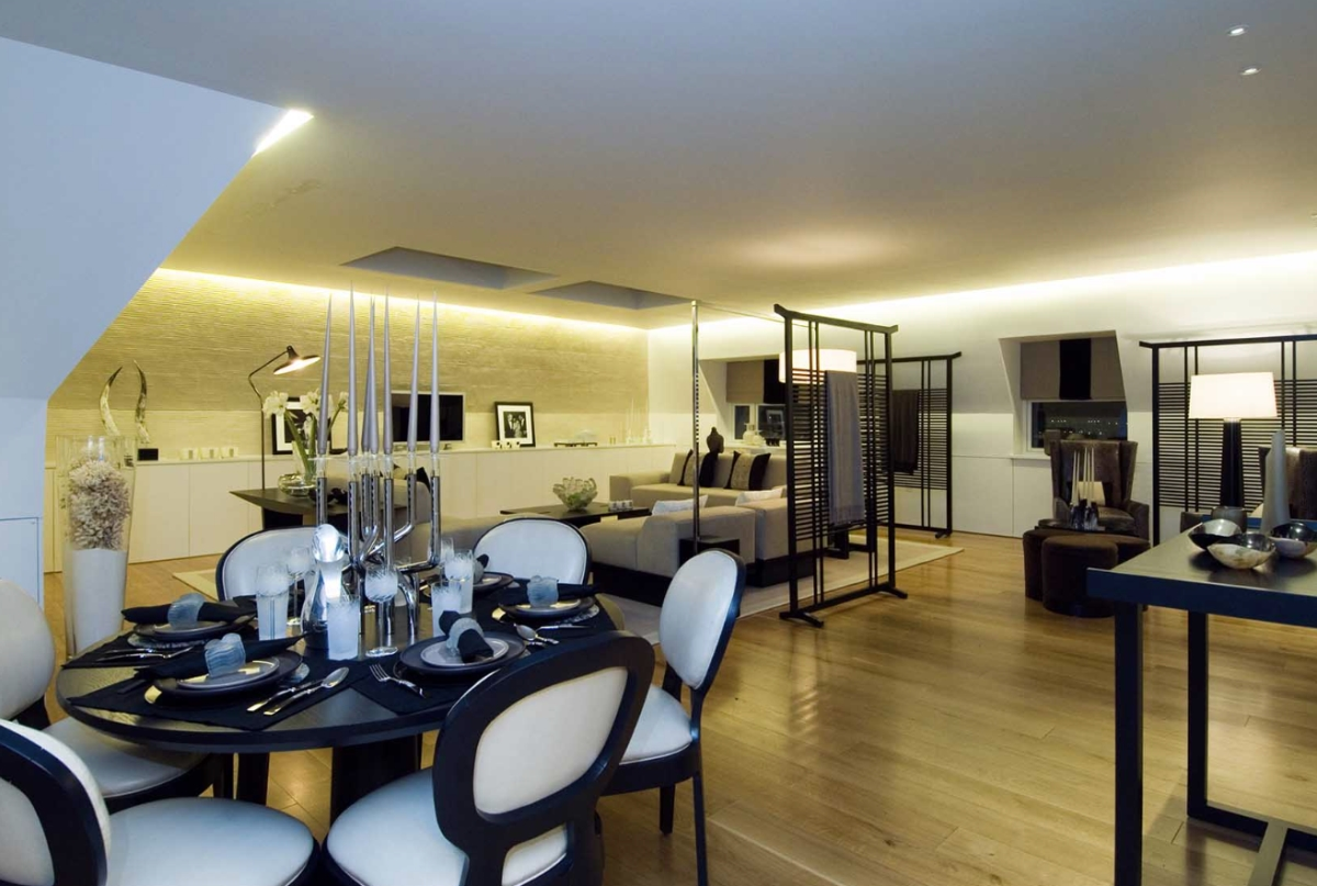 Flat Boydell Court in Greater London