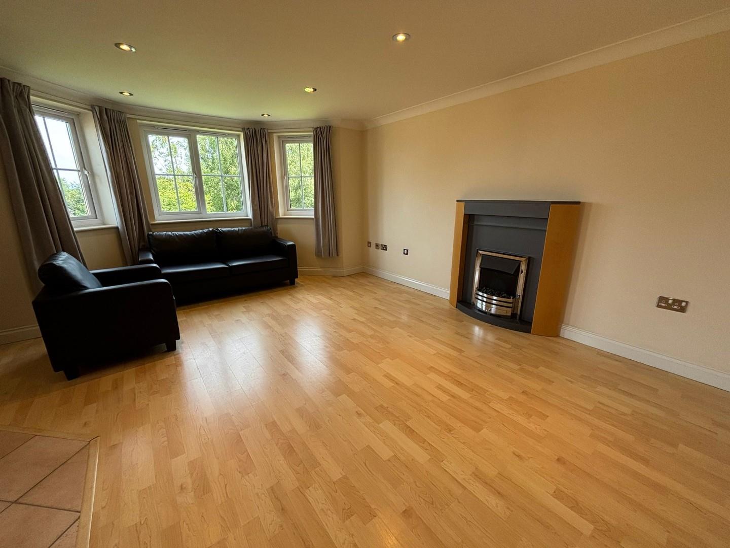 Flat Ardenfield Close in Radcliffe