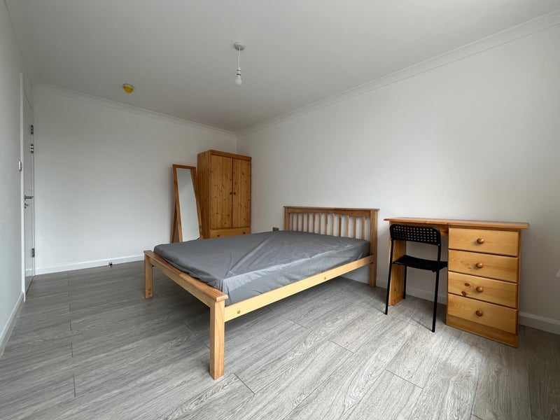 Room Willingdon Road in Greater London