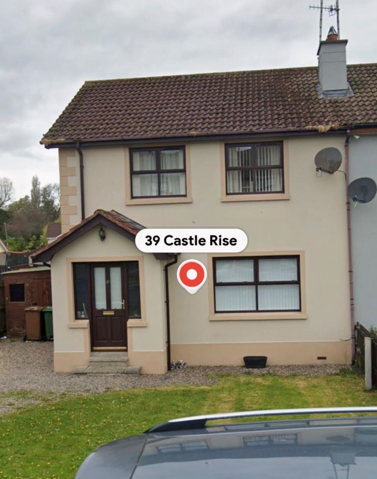 House Castle Rise in Tandragee