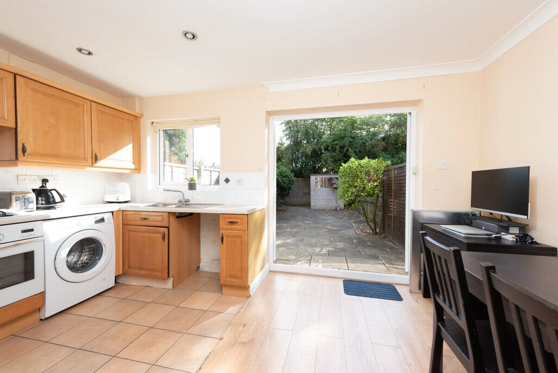 House Minehurst Road in Surrey Heath