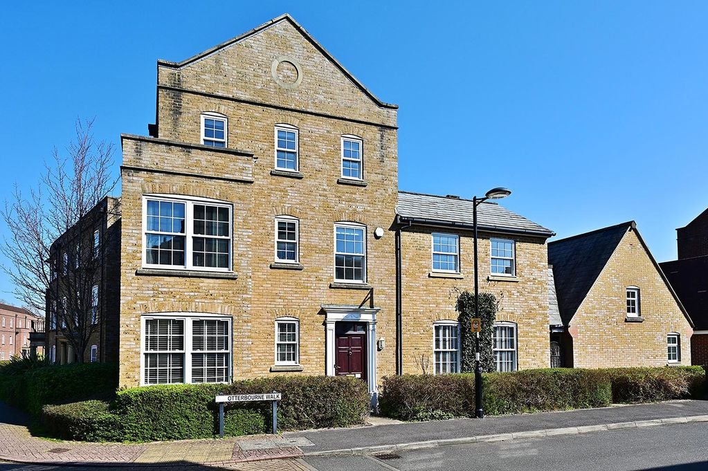 House Otterbourne Walk in Basingstoke and Deane