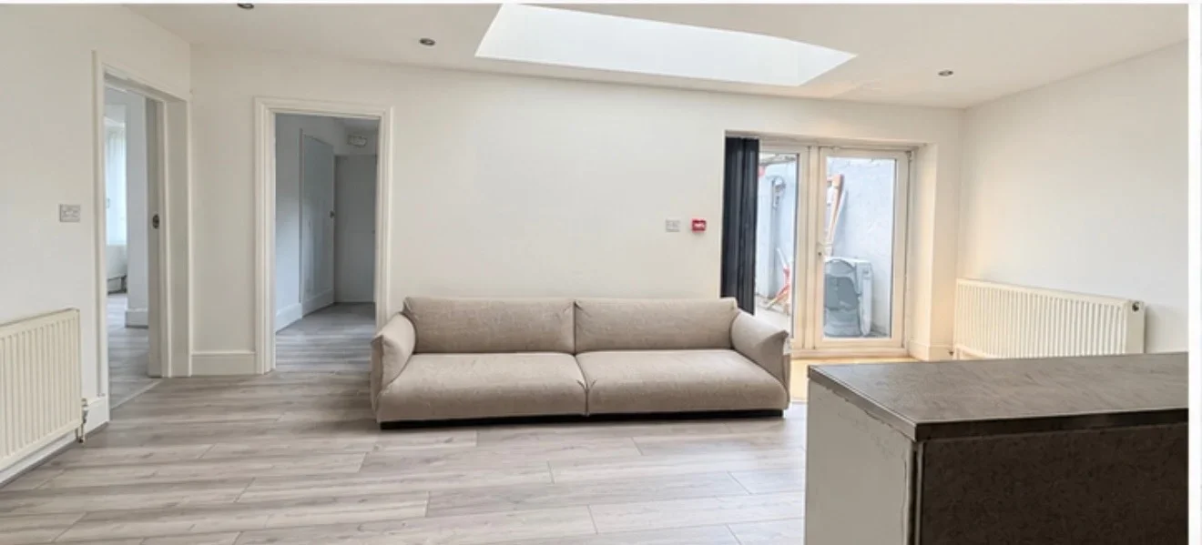 Room Uxbridge Road in Greater London