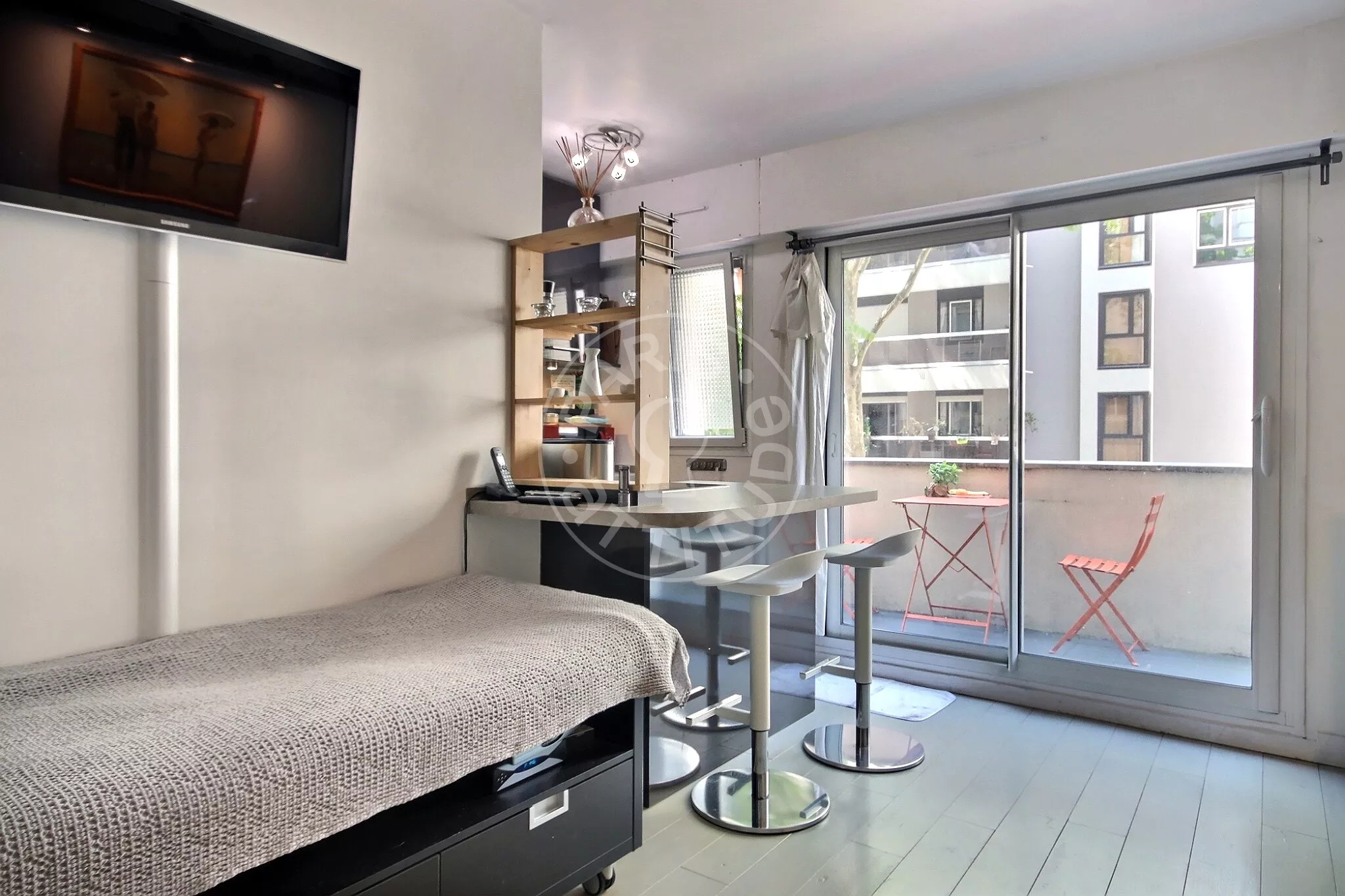 Flat Rue Poliveau in Paris