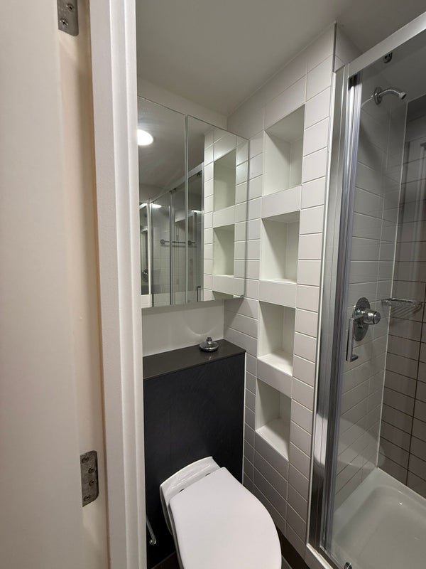 Room Goswell Road in Greater London