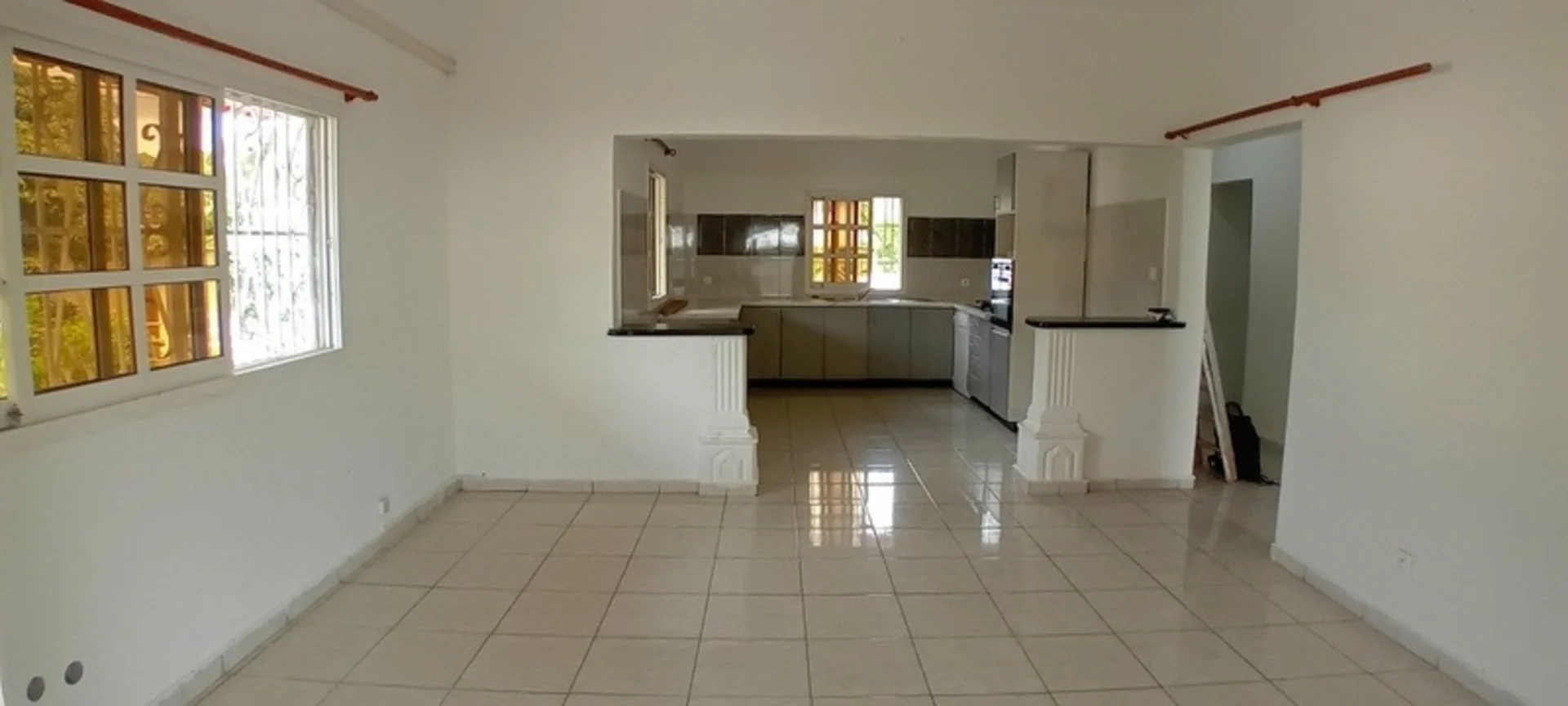 Flat Avenue Georges Nahouda in Ouangani