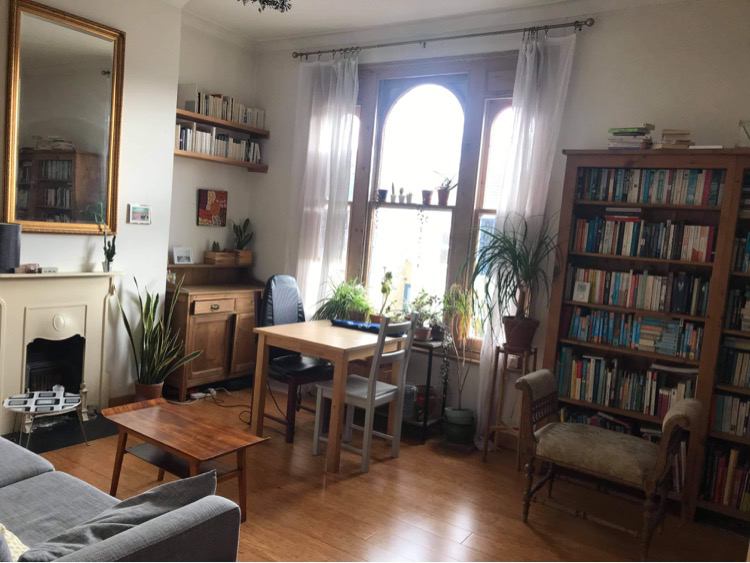 Room Clarendon Road in Greater London