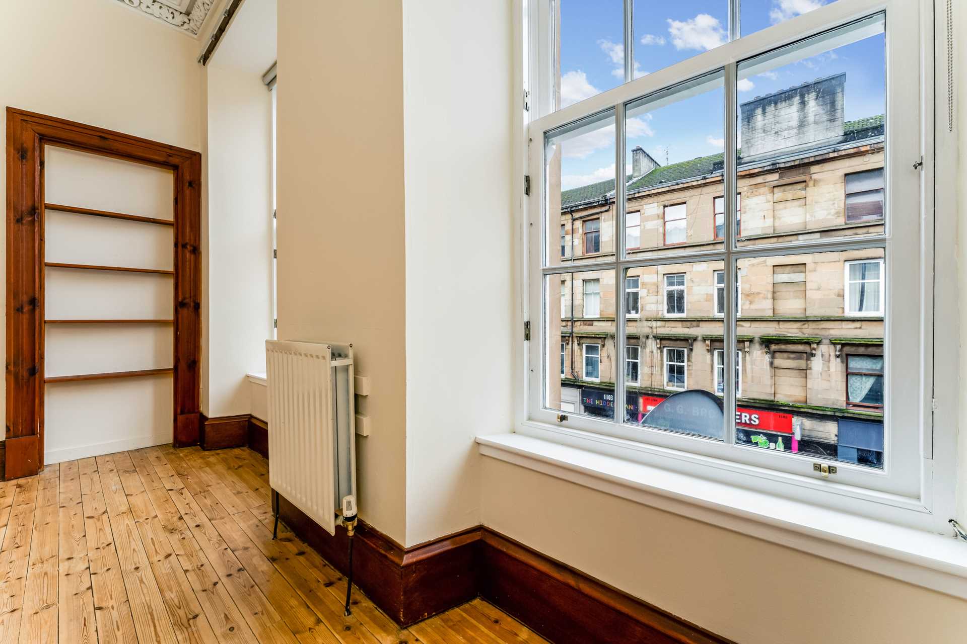Flat Argyle Street in Glasgow