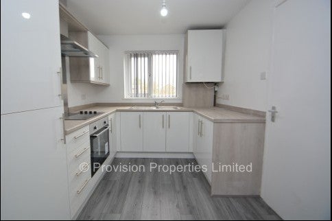 Flat Well Close Rise in Leeds