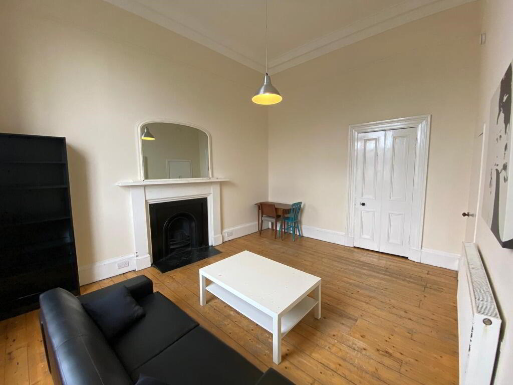 Flat New Mart Road in City of Edinburgh