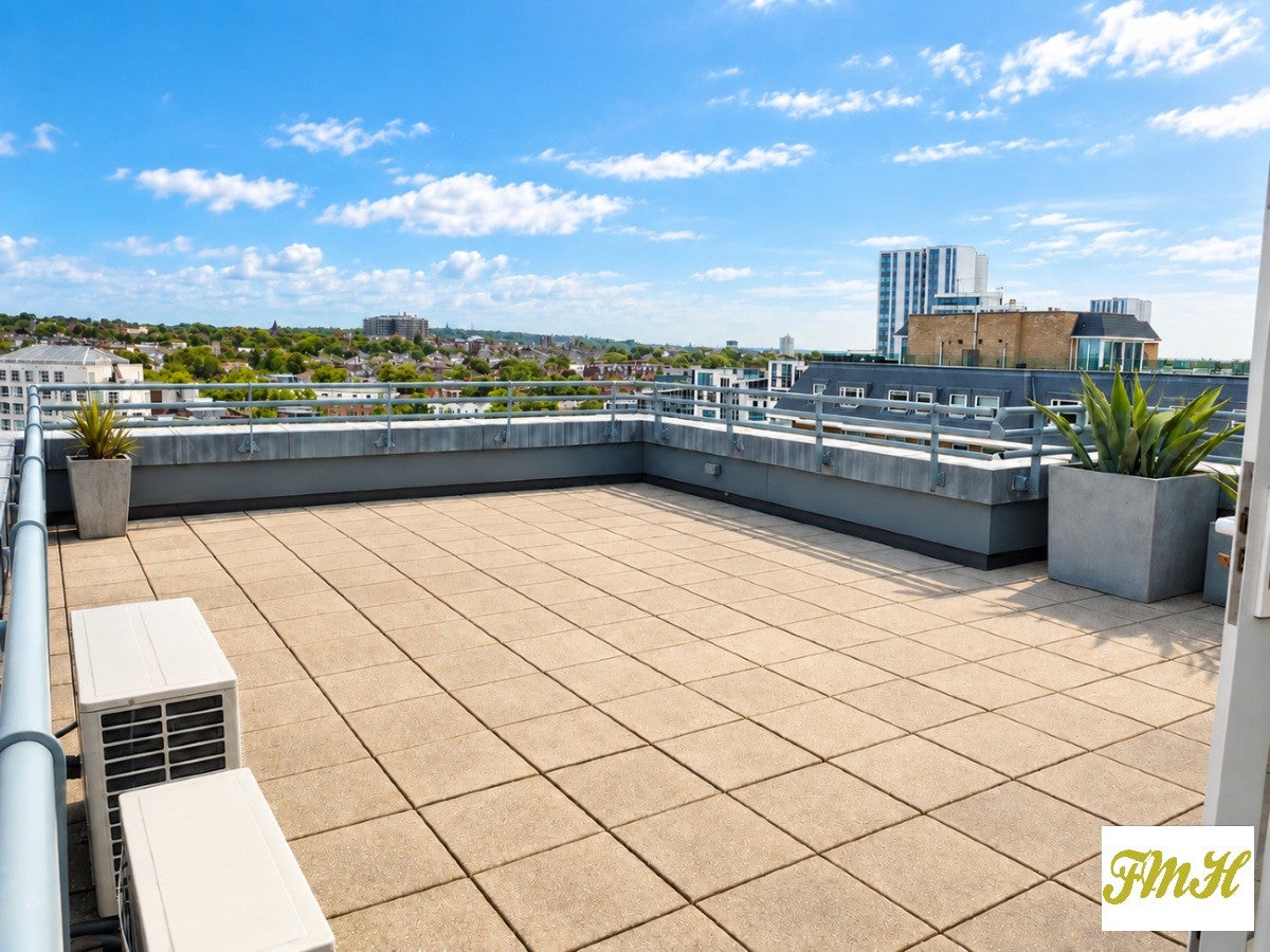 Flat Boydell Court in Greater London