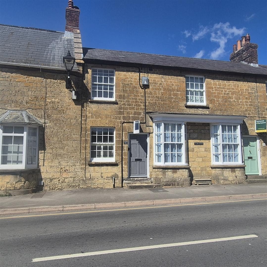House Hogshill Street in Beaminster