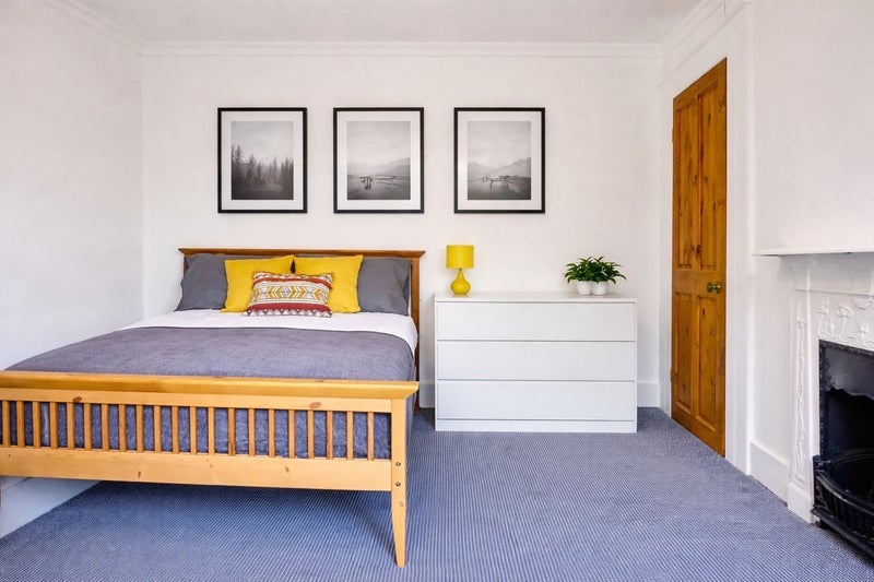 Room King Edward Road in Maidstone
