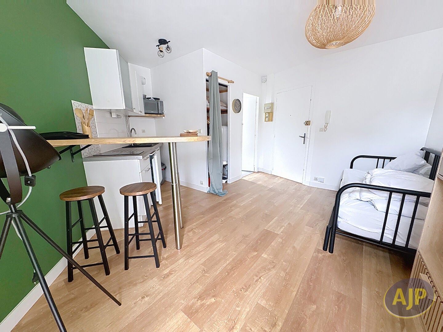 Appartement D 52 à Val-Fouzon