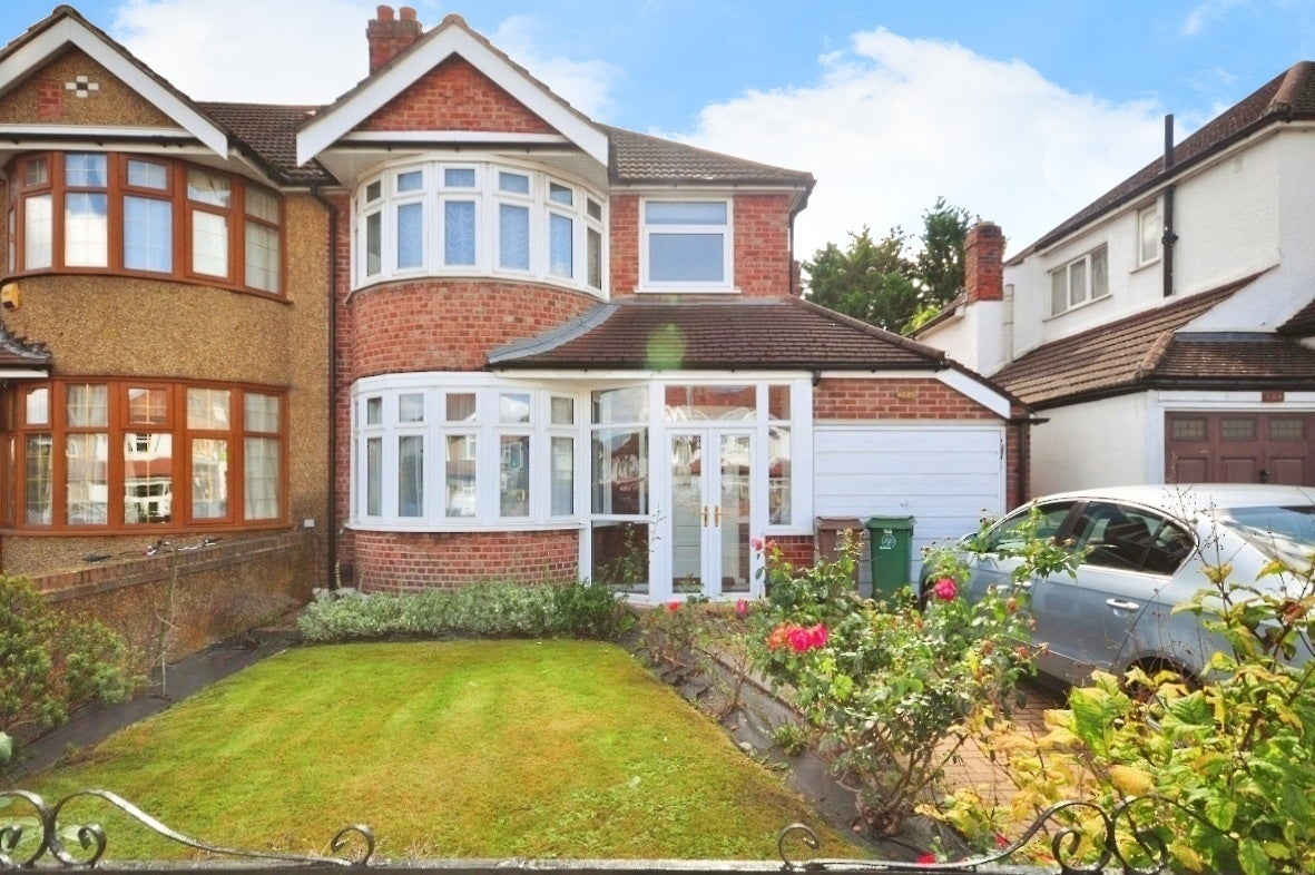 House James Road in Dartford