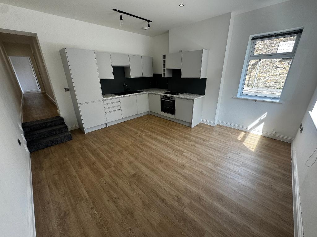 Flat Gisburn Road in Borough of Pendle