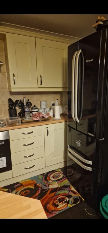 Room Woolcombers Way in Bradford
