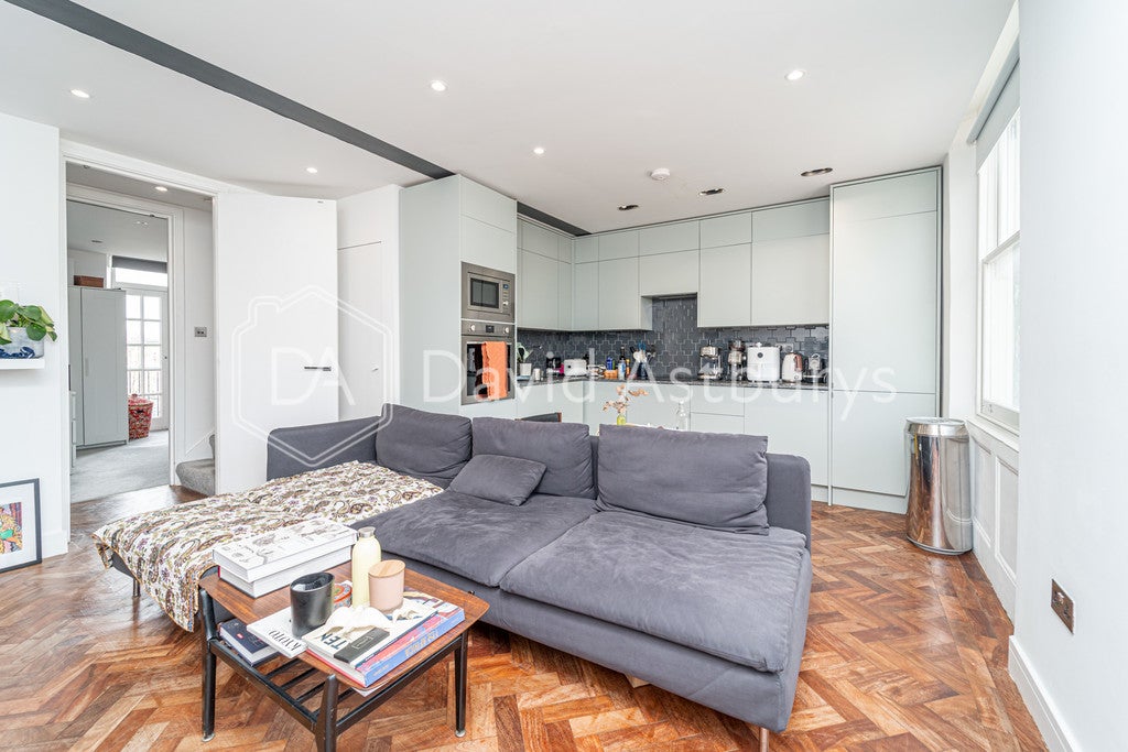 Flat Mildmay Grove North in Greater London