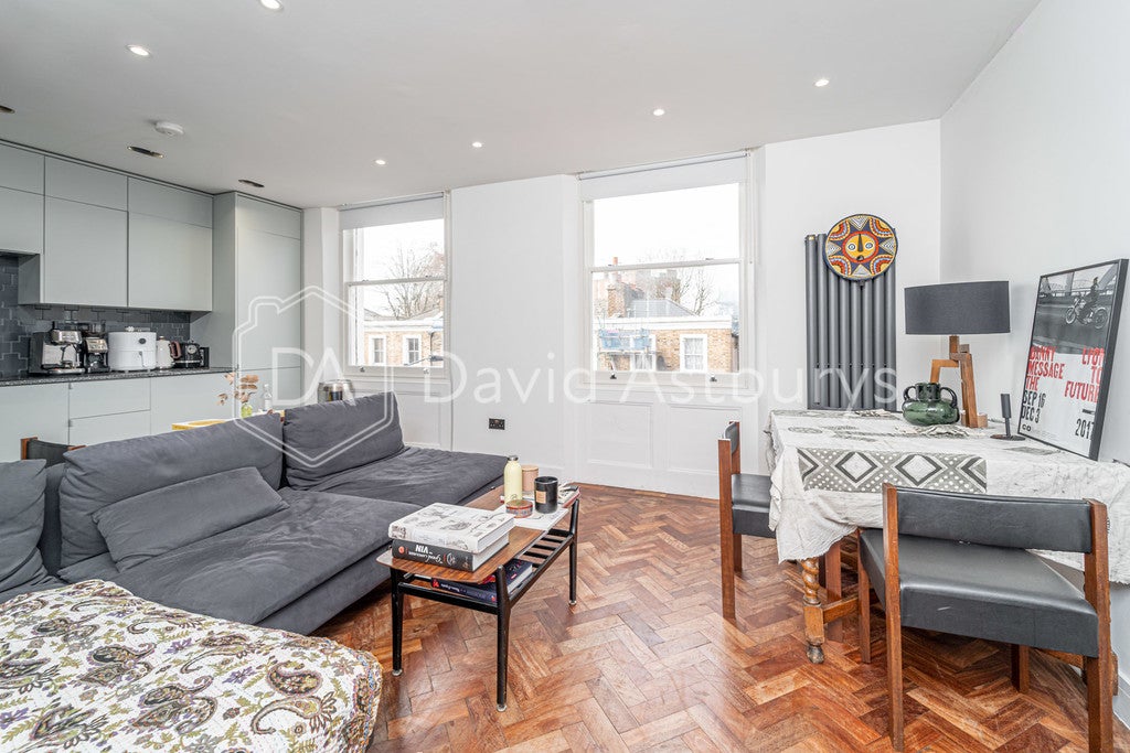 Flat Mildmay Grove North in Greater London