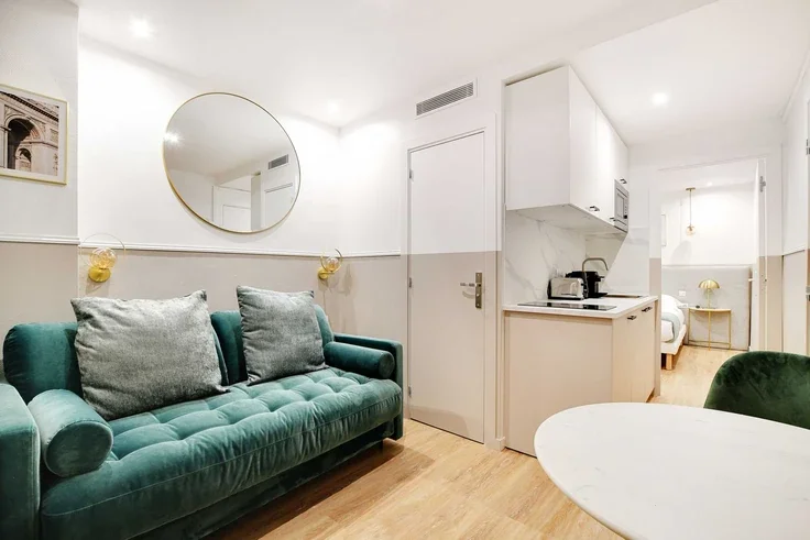 Appartement Passage du Mont Cenis à Paris