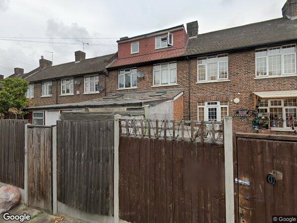 Flat Malam Gardens in Greater London