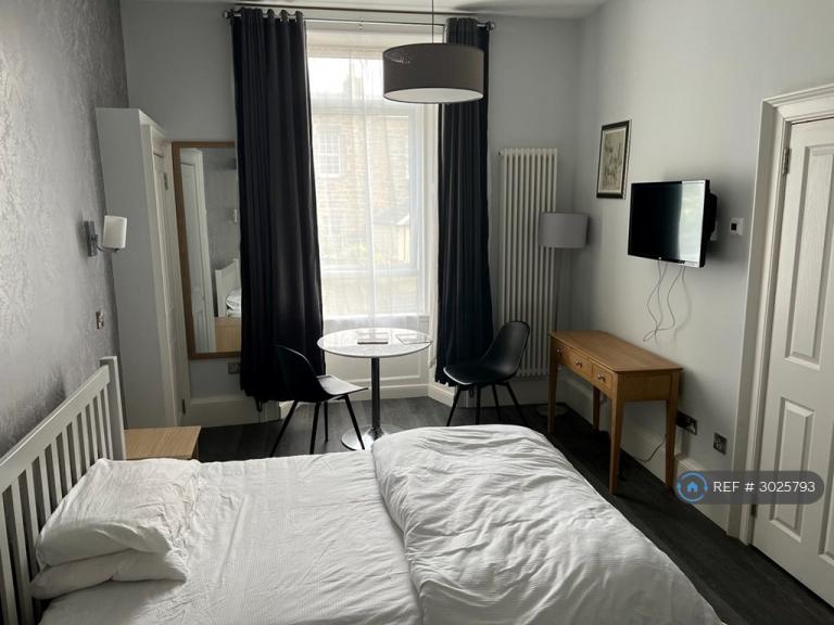 Flat Oxford Street in City of Edinburgh