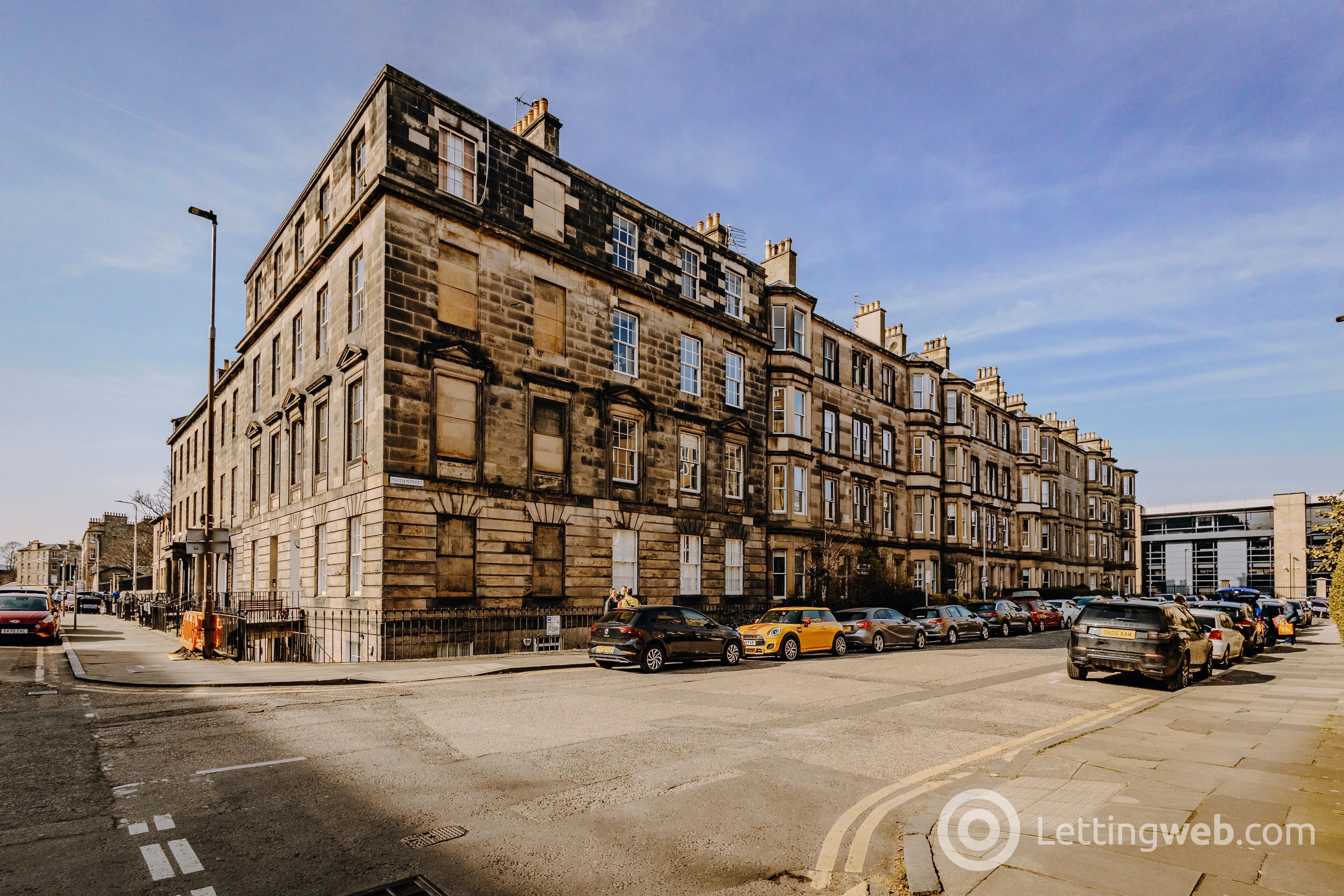 Flat Perth Street in City of Edinburgh